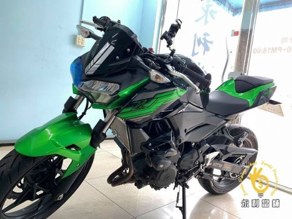 KAWASAKI 黃牌重機車ninja 400